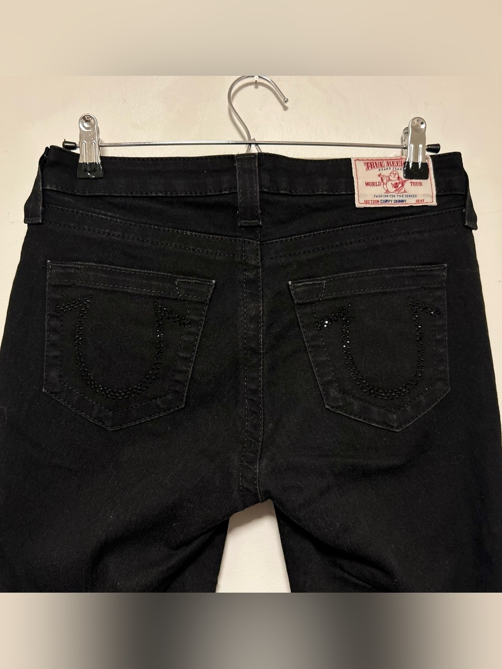 True Religion Women's Black Rhinestone Pocket Jeans Curvy Skinny